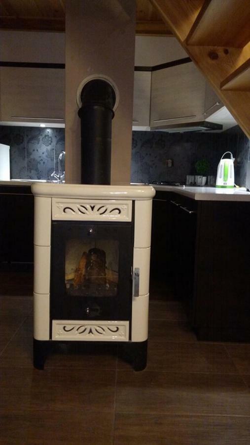 Domek Nad Jeziorem Na Mazurach-Marta Jeziorowskie Extérieur photo